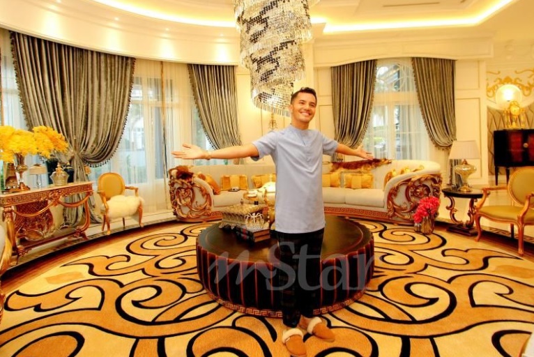 10 Fakta 'Istana' Aliff Syukri Yang Anda Tak Tahu