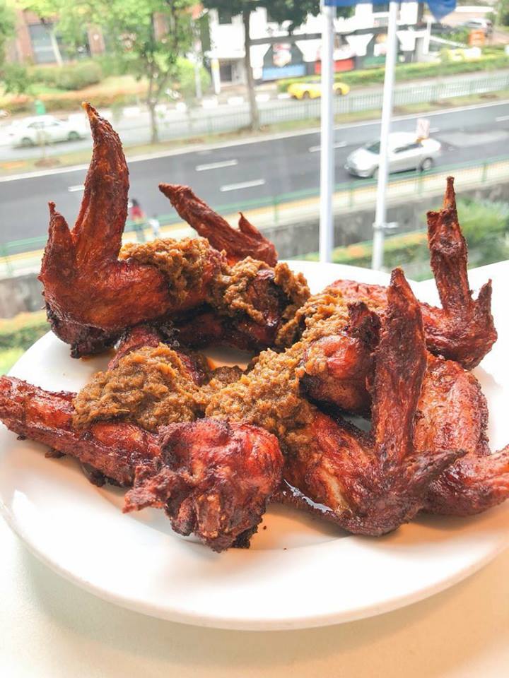 Giliran IKEA Perkenal Menu Rendang Ayam 'Crispy'