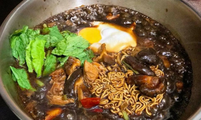 Buat Sendiri Sizzling Yee Mee Di Rumah, Tak Perlu Hot Plate